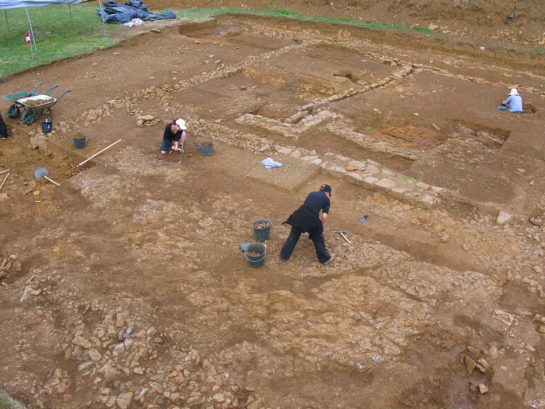 Le service de la conservation du patrimoine a repris les fouilles à la fin des années 2000 (fouille dans le secteur agricole, 2010).